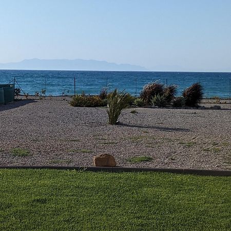Lambou Beach Sunset Soroni Exterior foto